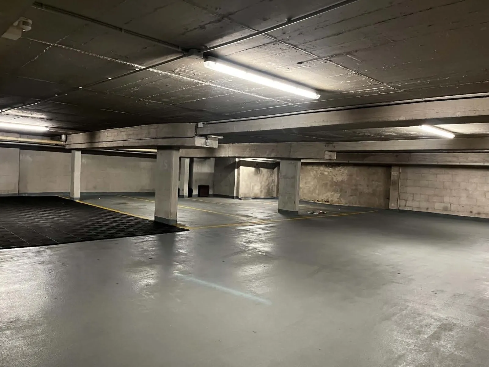 Emplacements parking - simple & double (dès 100€/mois), photo 5