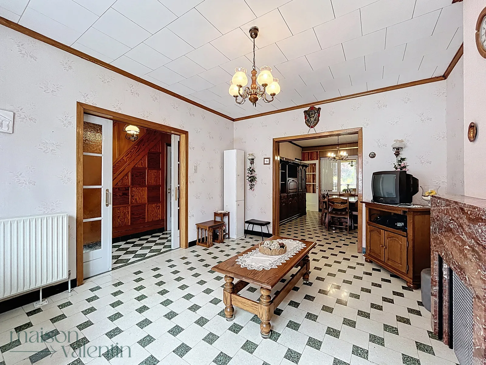 Maison 4 à 5 chambres avec jardin de 800m2 et garage fermé, photo 2