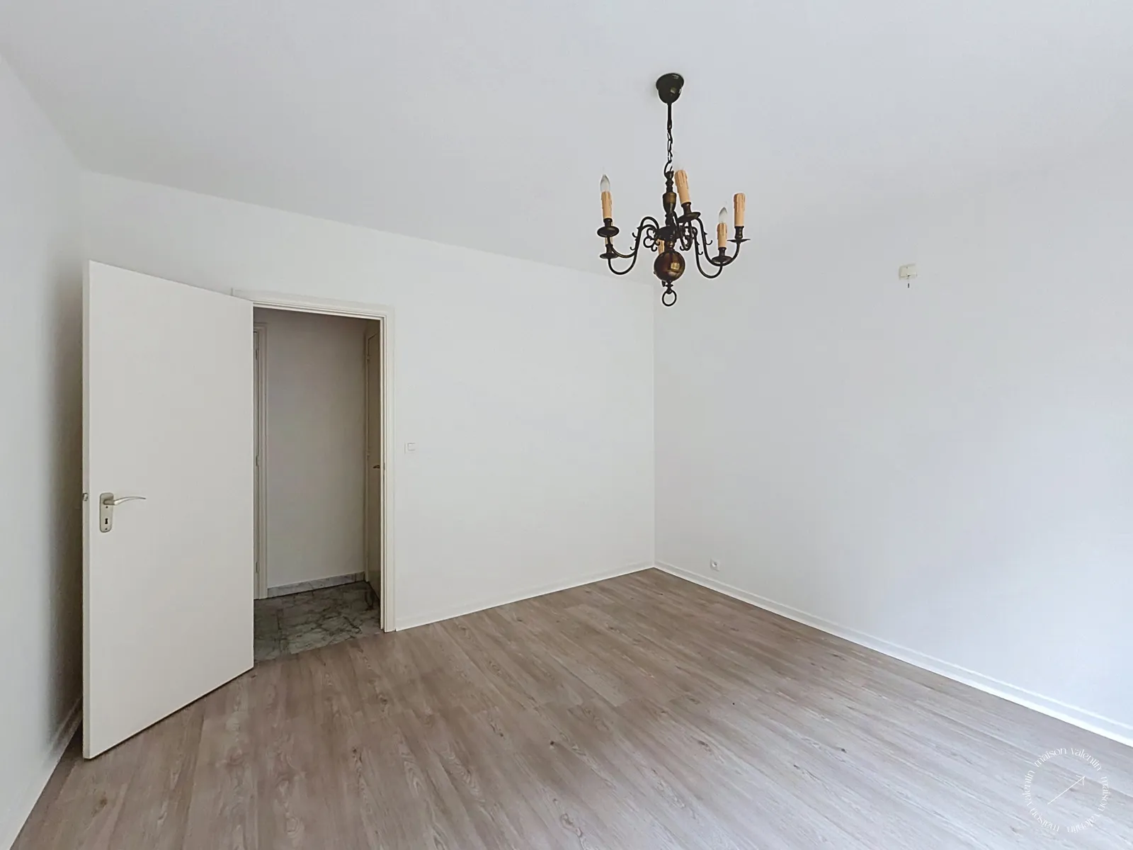 Appartement 2 ch. avec balcon au coeur de Liège, photo 6